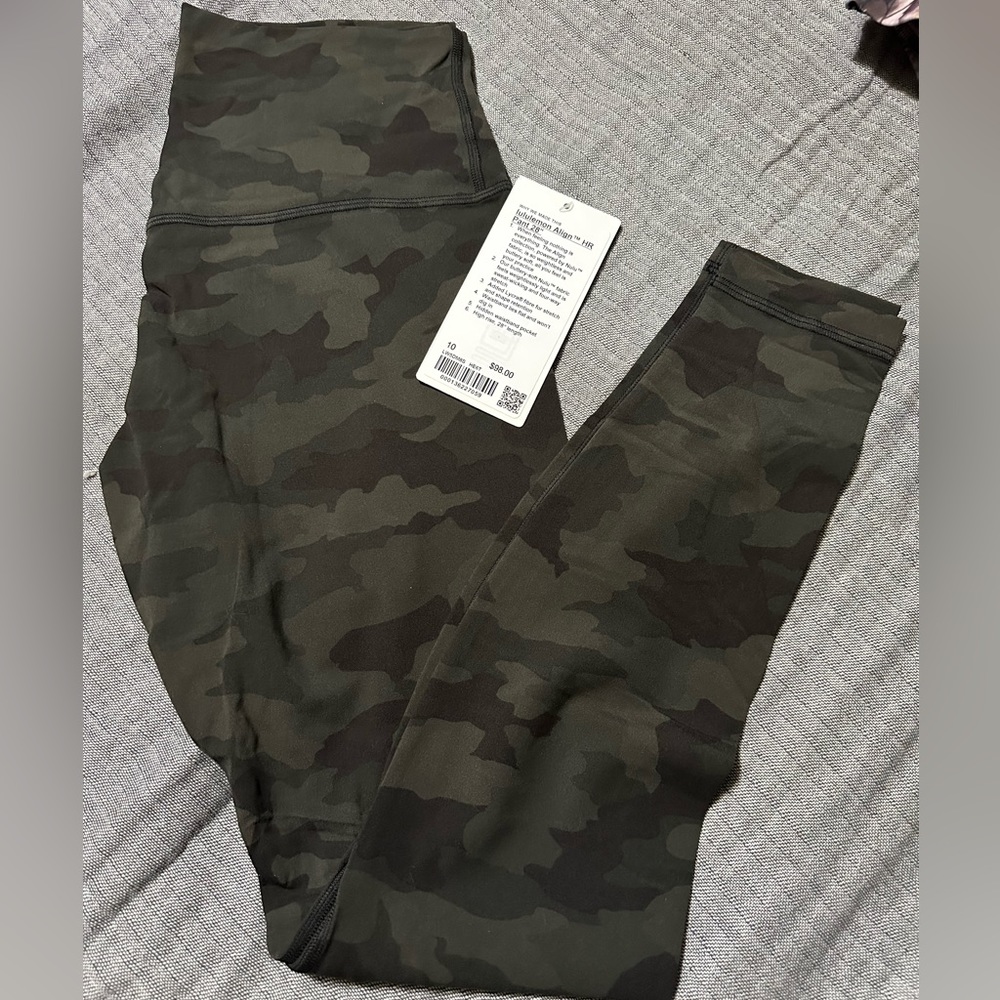NWT Lululemon 28” Align HR Leggings